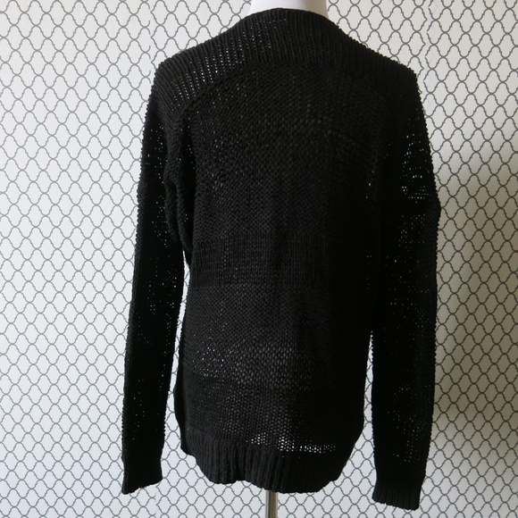 Vince V Neck Black Knit Long Dolman Sleeve Pullover Sweater - Size XS - Picture 4 of 6